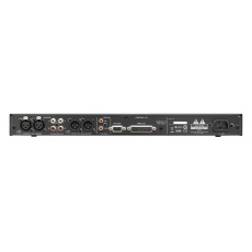 Tascam SS-R100 profesjonalny odtwarzacz/rejestrator audio z nośników pamięci jak CF , SD,SDHC,USB w formacie wav,mp3 wy/we-RCA